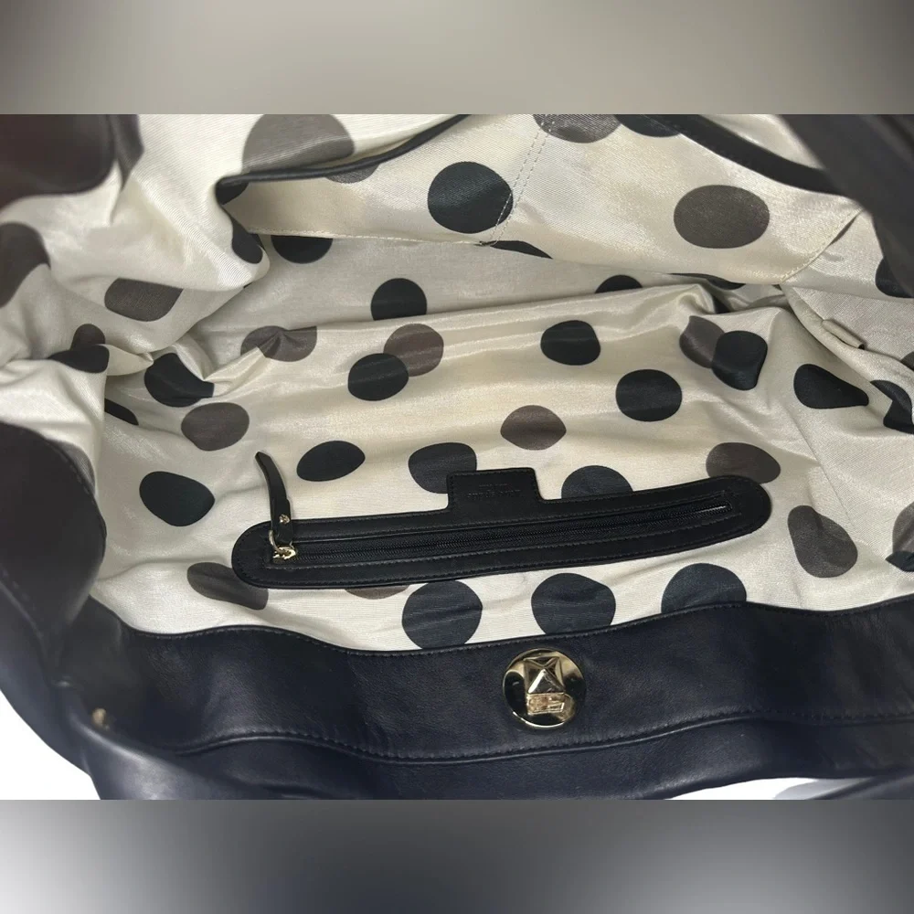 Kate Spade New York Top Handle black leather Bag Turn-Lock Closure at Top - Picture 13 of 16